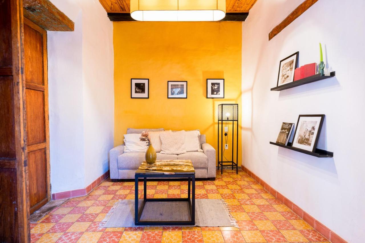 מלון טפאלפה Casa I. Madero מראה חיצוני תמונה