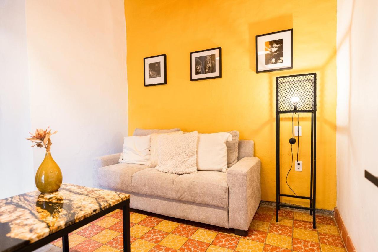 מלון טפאלפה Casa I. Madero מראה חיצוני תמונה